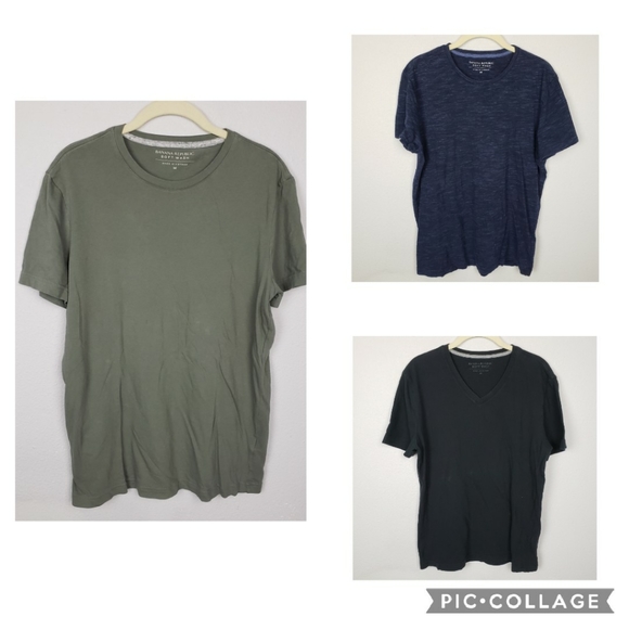 Banana Republic tshirt set of 3 size M